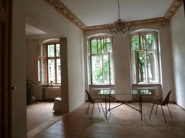 Classy, Bright Kreuzberg